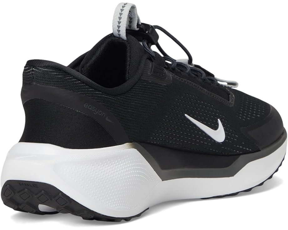 Nike Pegasus Easy On - Back View