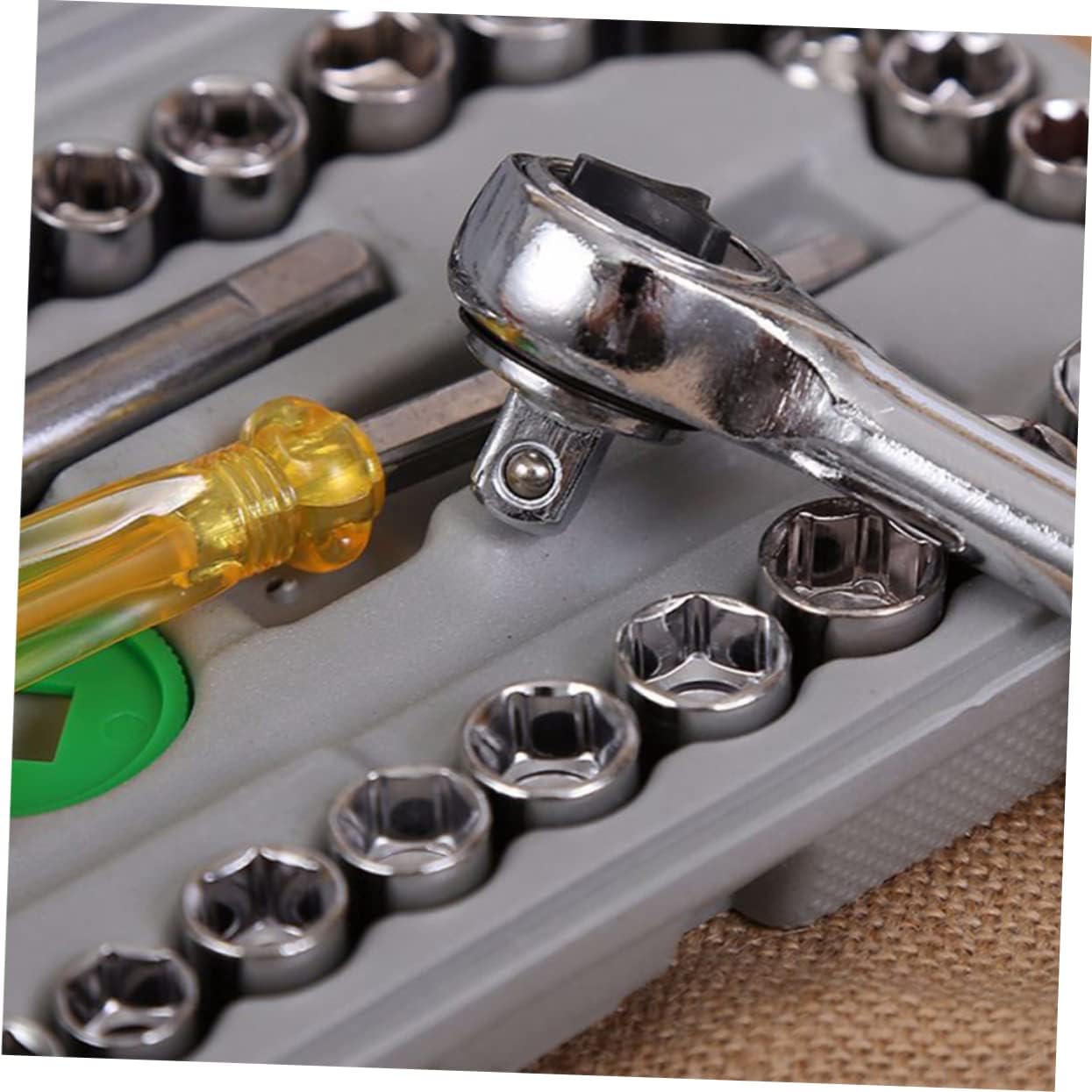 Mikikit 1Set Car Repair Tool Kit Durable Socket Wrench Sleeve Hand Tools Heavy Duty Motorcycle Repair Tool with Rubberized Grip for Vehicle Maintenance