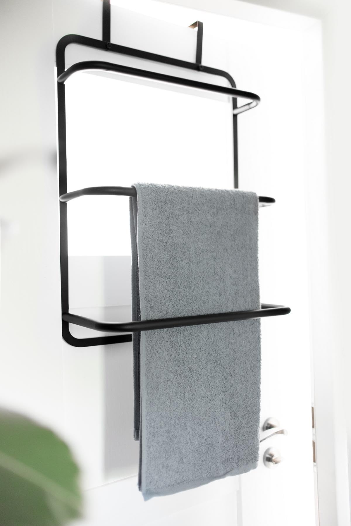 Sendez Metal Towel Rail Door Holder Door Hanging Shelf