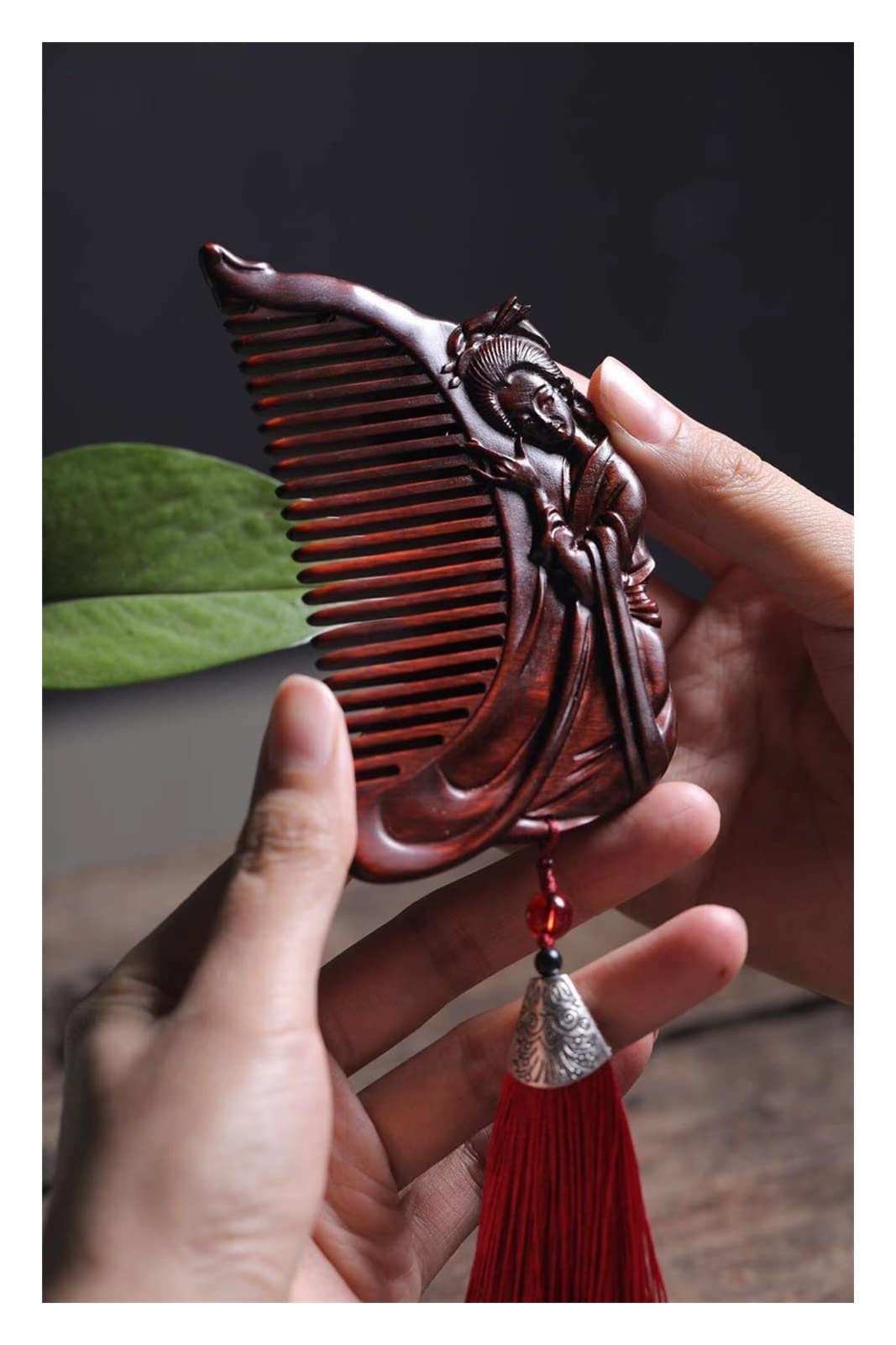 Rotes Sandelholz schnitzen massiv Holz Kamm Friseur gerade Haare Kamm Hochzeitsfestivalgift Kamm (Color : M)