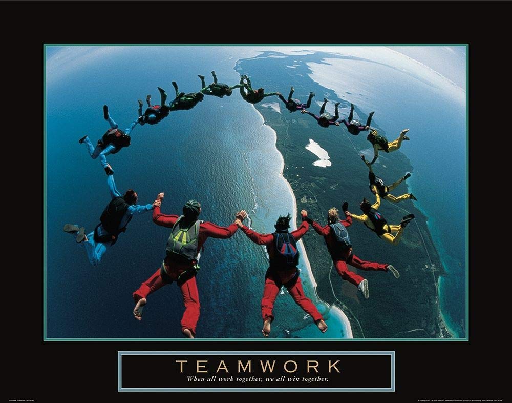 Sentirsi a casa TELA-TELA-Lavoro di squadra-Skydivers-Frontline-Giochi-&-Sport-Fine-Art-stampa-incorniciato-su-legno-barre-cm_22x27_in