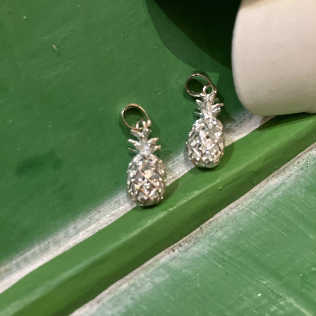 ハワイアンジュエリーパイナップルペンダントトップ