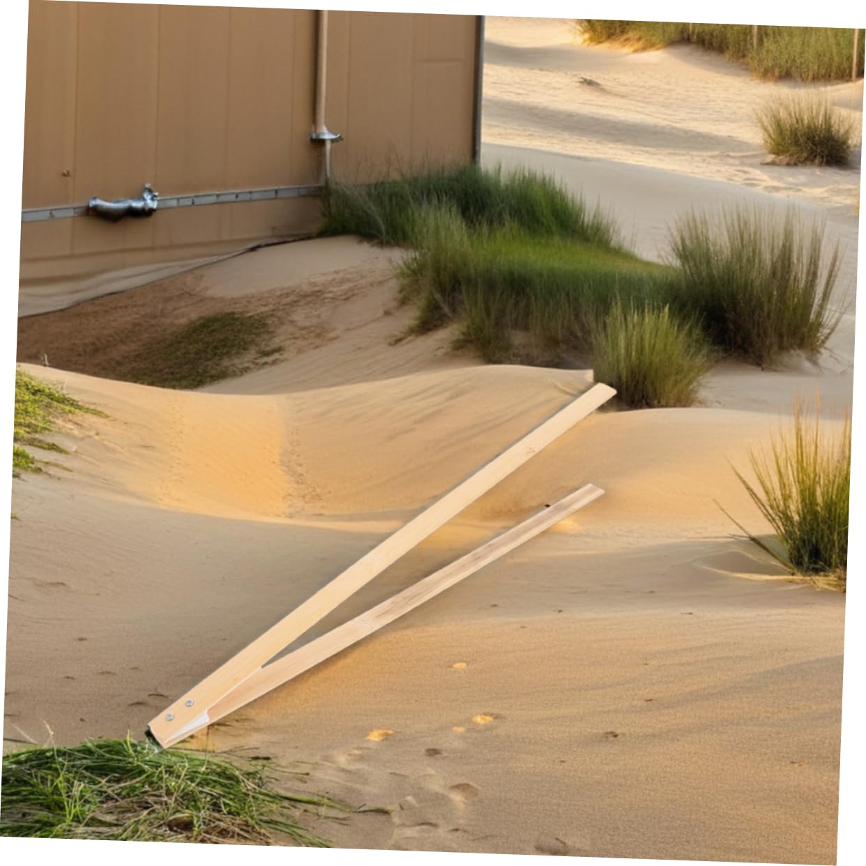 2pcs Bamboo Trash Clip Litter Picker Tool Garbage Grabber for Cleaning Long Handle Reacher Easy to Use Suitable for Adults