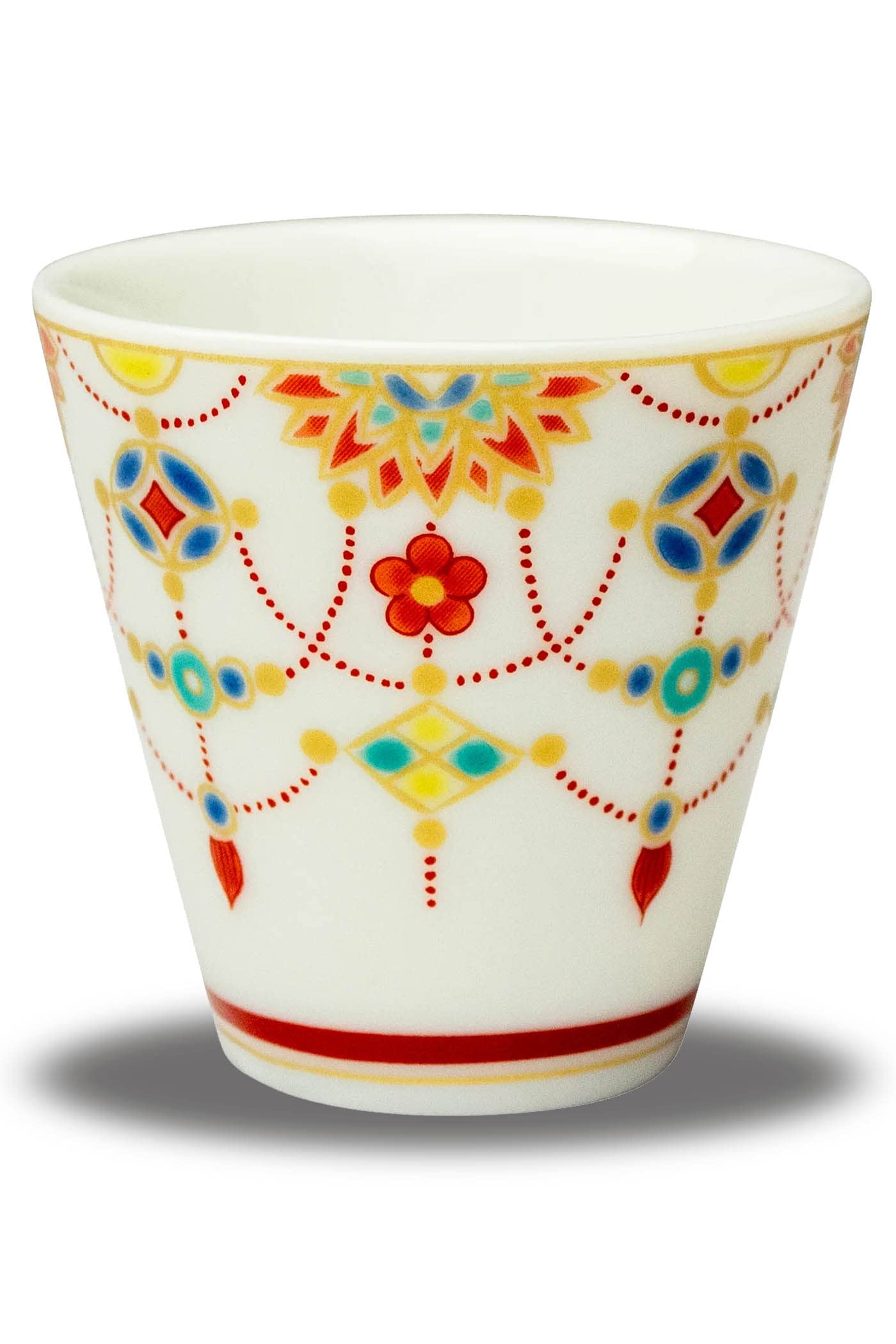 人間国宝古美術◼️蔵から、また凄そうな雰囲気の陶器が出て来ました。お猪口？ぐい呑？ 人間国宝古美術◼️蔵から、また凄そうな雰囲気の陶器が出て来ました