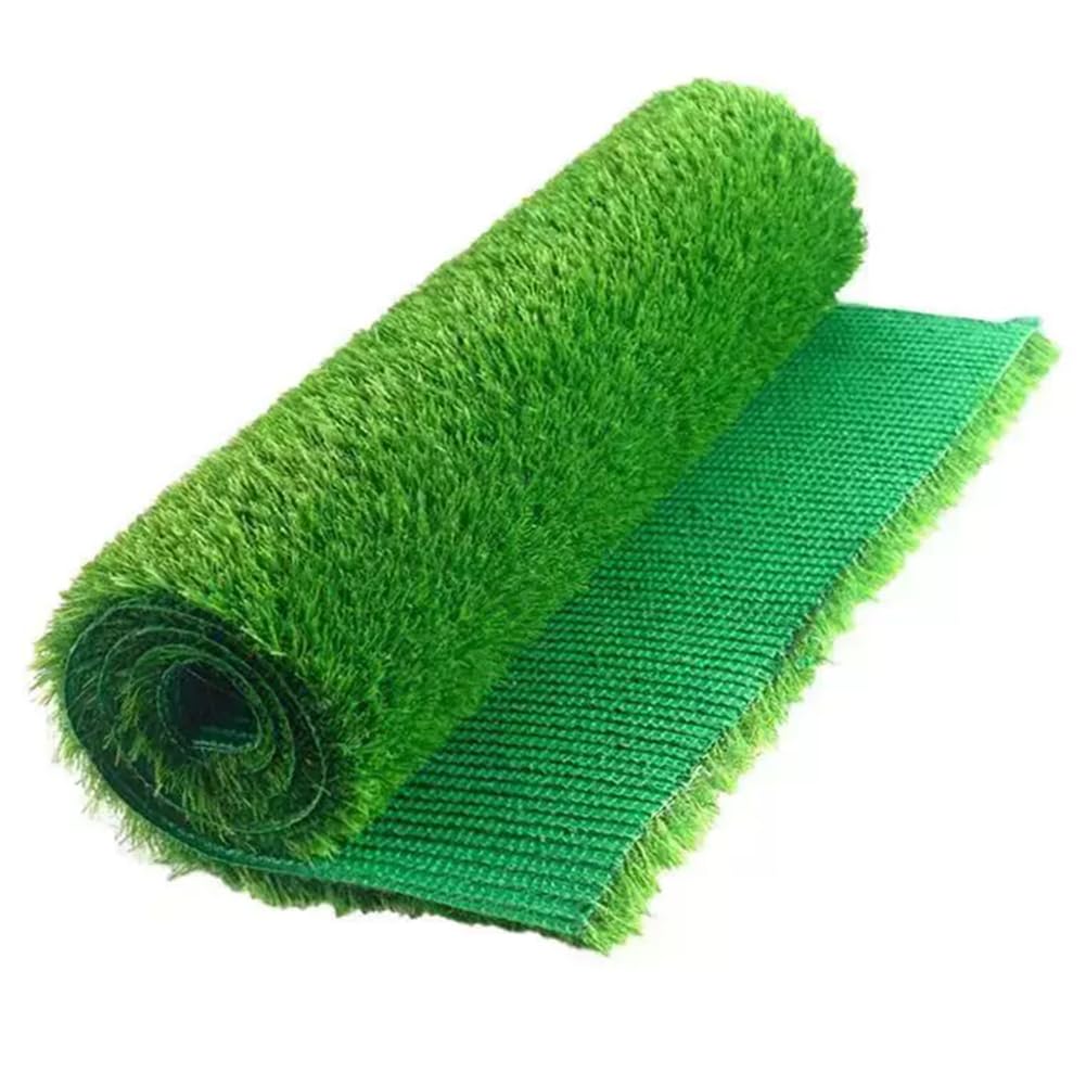 Gazon artificiel pour une terrasse verdoyante tapis de pelouse 4x8m