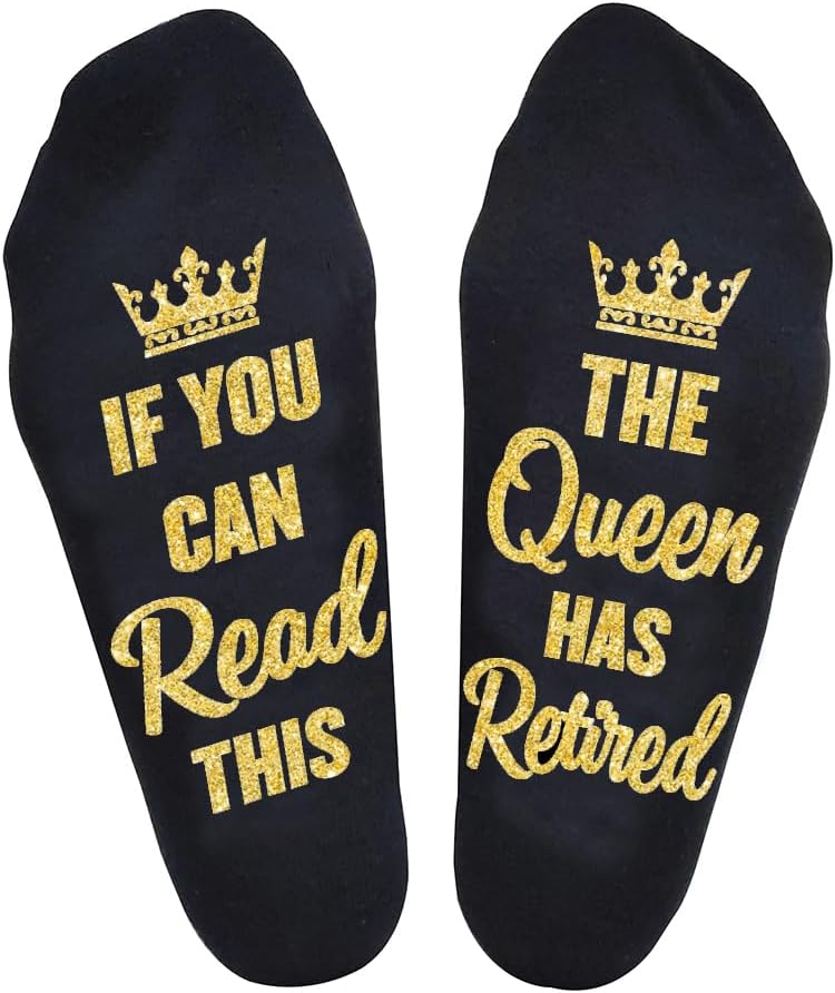TITTOK If You Can Read This The Queen Has Retired Socks Retirement Gifts For Women Nurse Teacher