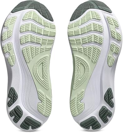 ASICS Women's Gel-Kayano 32Sneaker