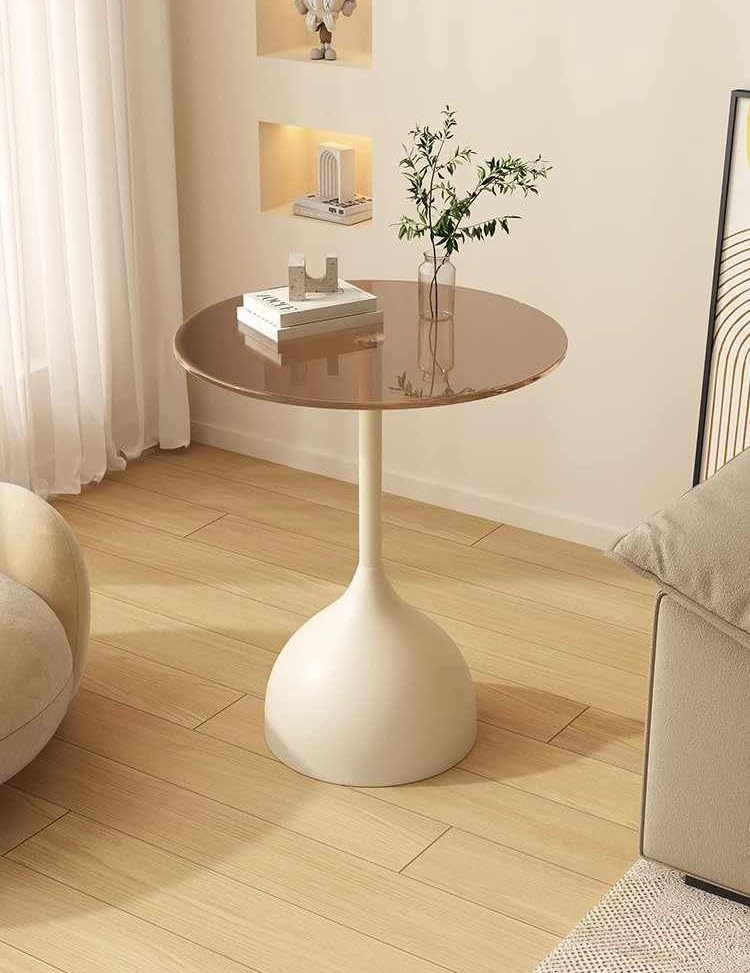 Moderna mesa auxiliar de cristal, mesa redonda pequeña de vidrio templado grueso, base de acero al carbono blanco, mesa auxiliar de sofá