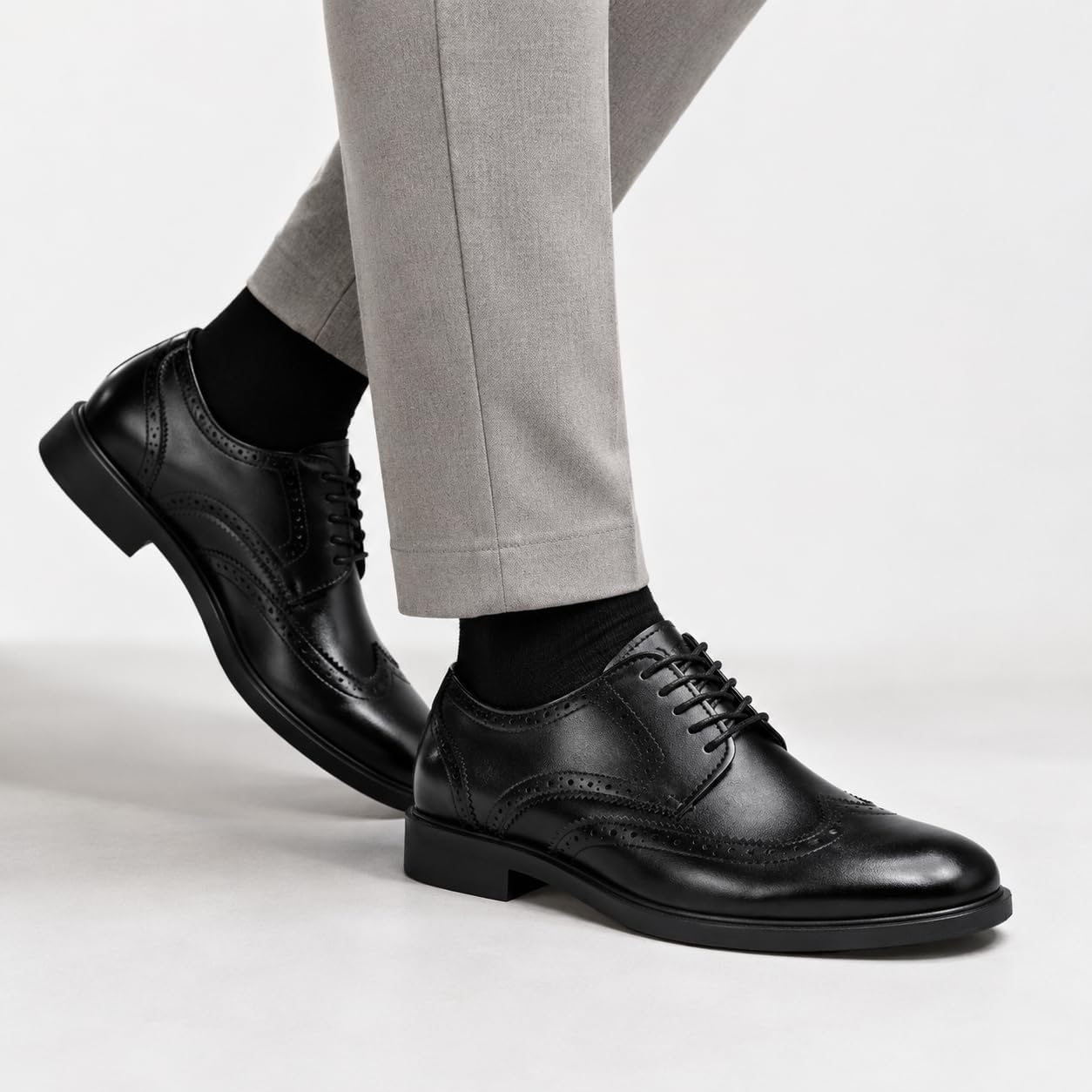 Men's Black Wingtip Dress Shoes Classic Brogue Formal Oxford Derby Shoes | Classic Black Wingtip Brogue Design, Non-Slip, Comfortable Fit, for Business, Wedding, Office, Suits and Formal Occasions.