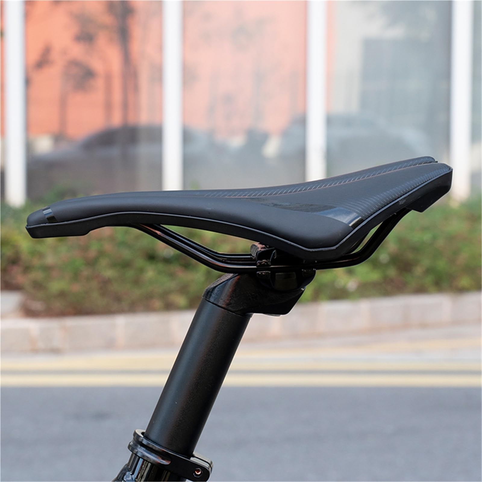 Generico Sella for Bici MTB in PU Traspirante Cava | Sedile leggero antiscivolo e ammortizzante, adatto ai montanti standard for i trail ride