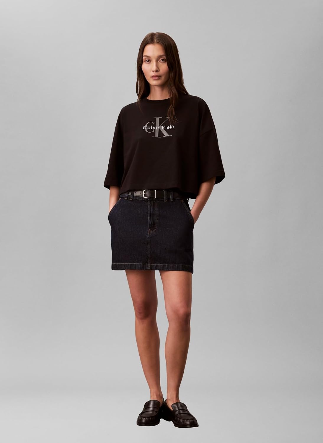 Calvin Klein% 100 Pamuk Relaxed Fit Logolu Bisiklet Yaka T Shirt LV047F828GUB1 Bayan T SHİRT LV047F828G UB1