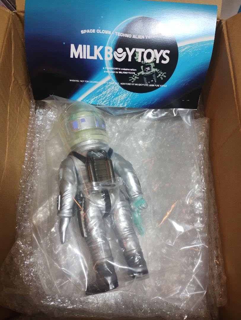 Amazon.co.jp: MILKBOYTOYS 宇宙ピエロ 墓場の画廊 ミルクボーイ