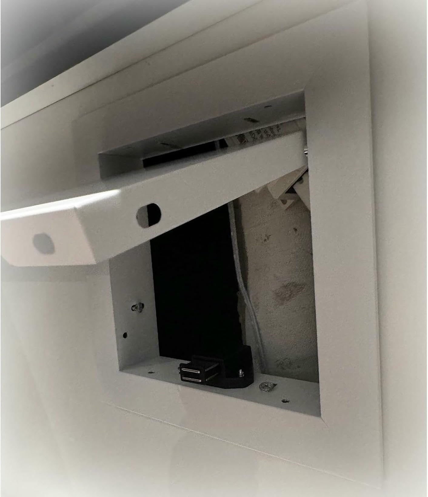 Trampilla Pladur con marco de aluminio y puerta de acceso para techos y paredes