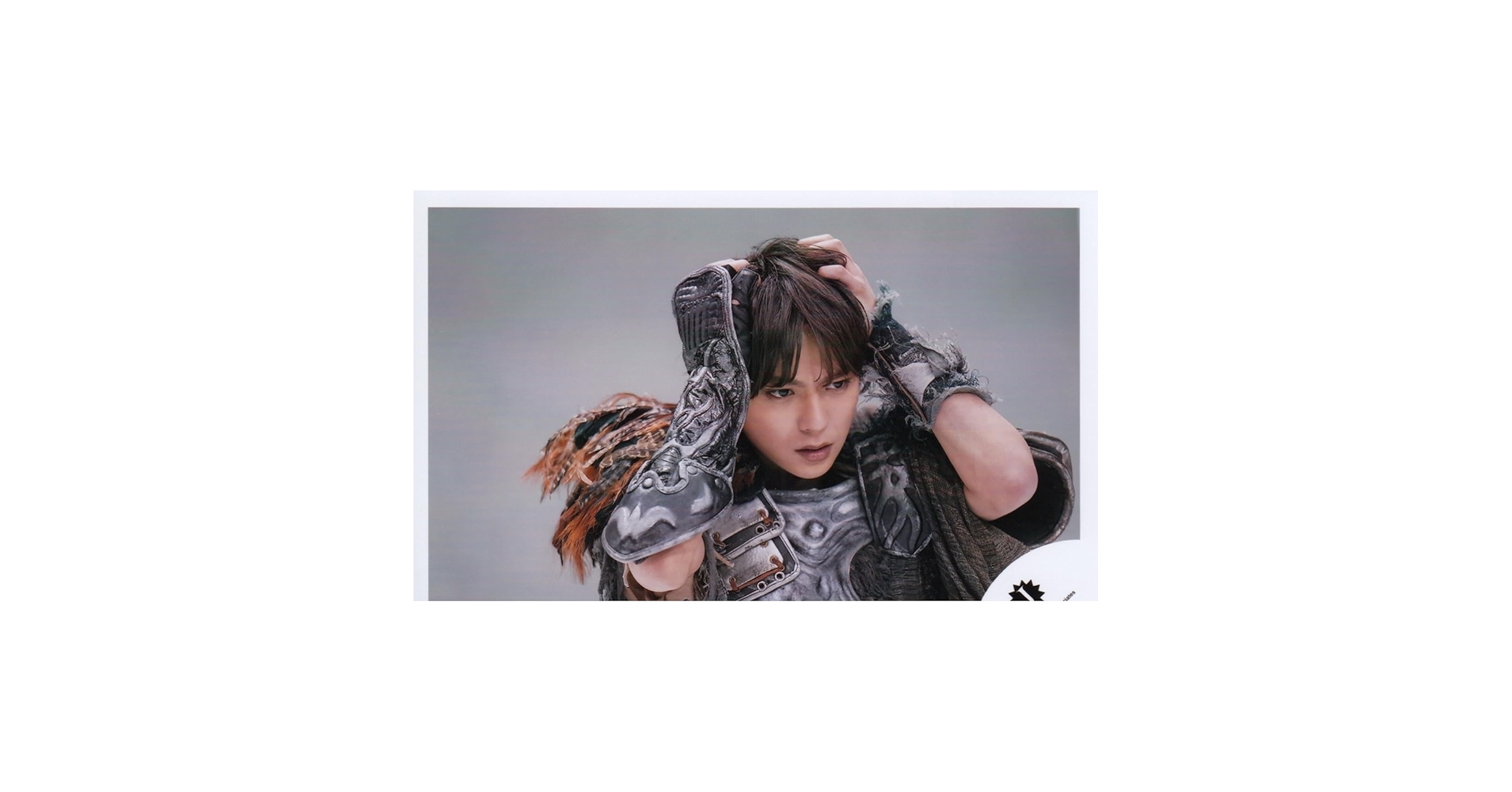 Sexy Zone - SHOCK 佐藤勝利　公式写真 Endless SHOCK -Eternal-」公開ゲネプロより、佐藤勝利（左