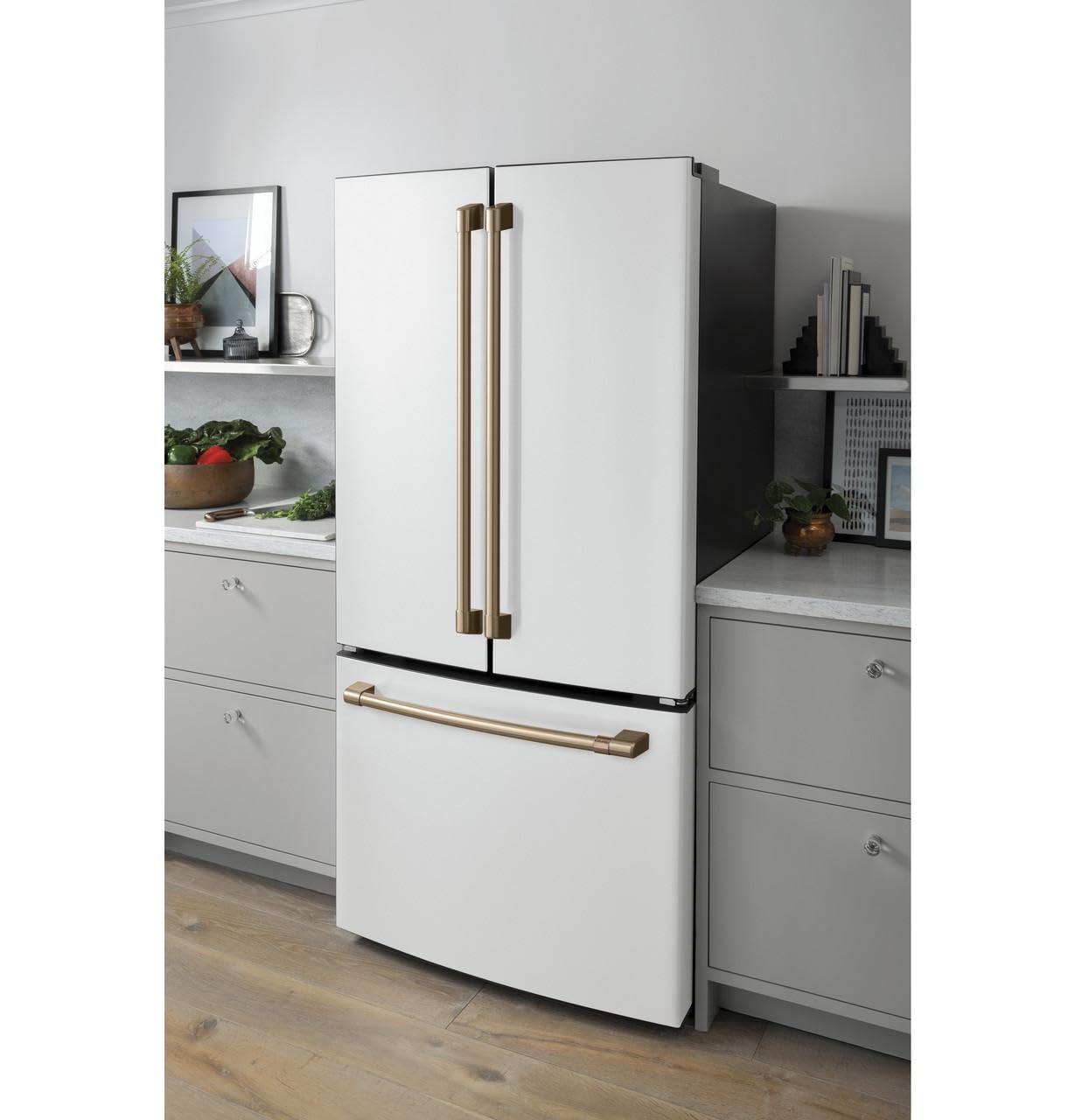 Café Cwe19sp4nw2 18.6 Cu. Ft. French Door Refrigerator In Matte White, Fingerprint Resistant, Counter Depth And Energy Star on Fridge.com - View 6