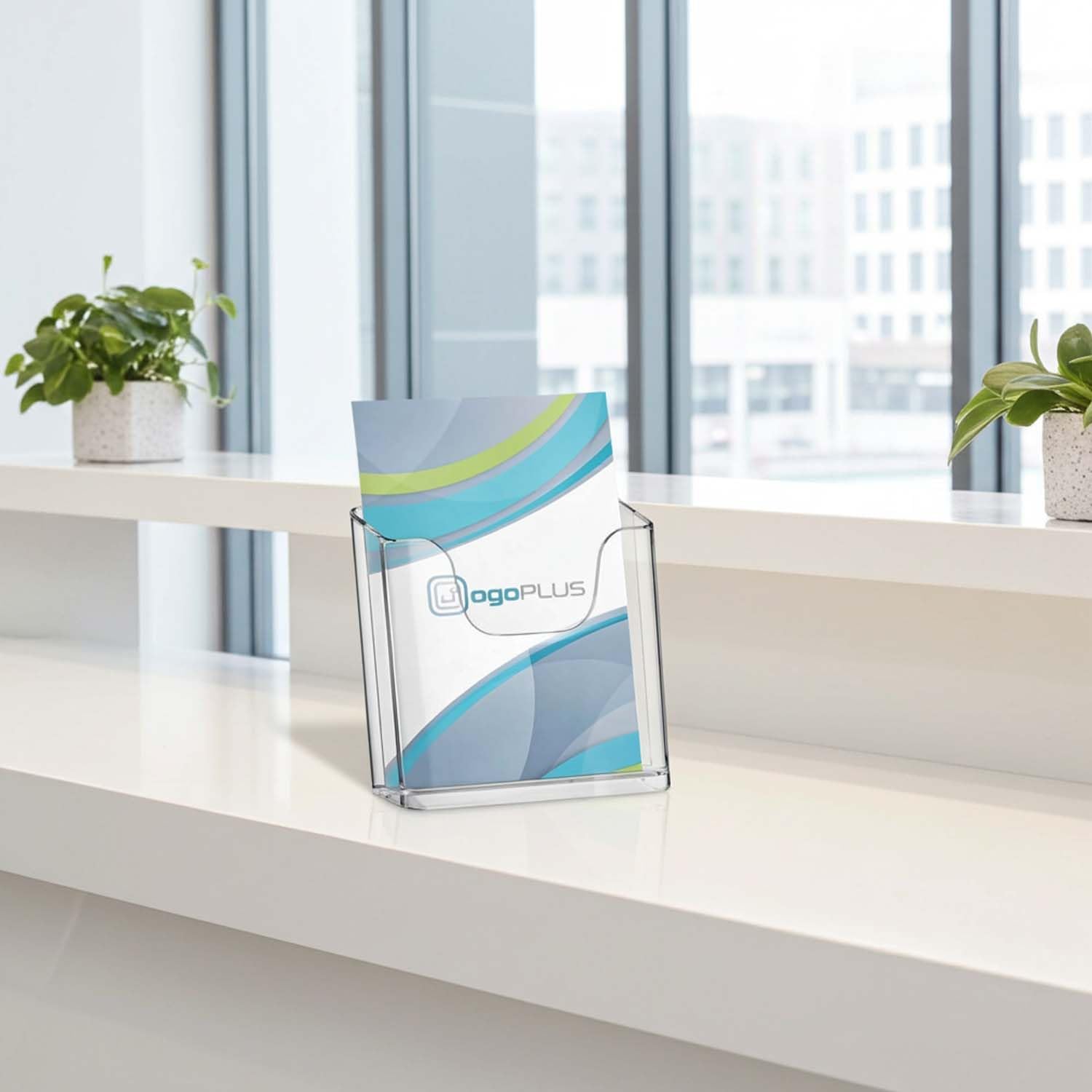 DIN A6 Hochformat Prospekthalter/ Prospektständer, Flyer-Ständer Werbung Aufsteller Tisch-Prospektständer / Prospektbox / Werbung, glasklar, leichte Neigung für optimales Blickfeld
