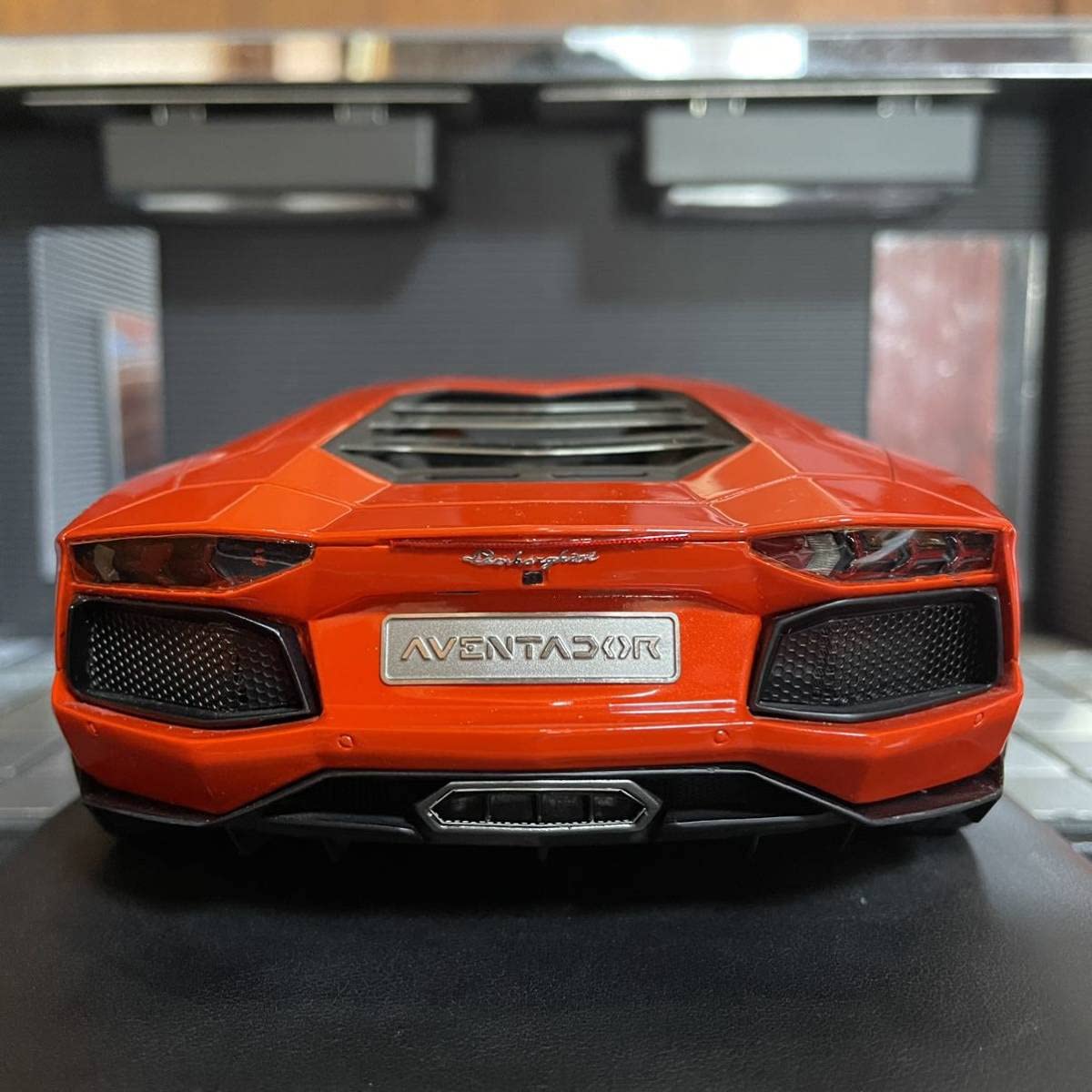 1/18 MRコレクション ランボルギーニ アヴェンタドール SV Amazon | MRコレクション 1/18 ランボルギーニ アヴェンタドール