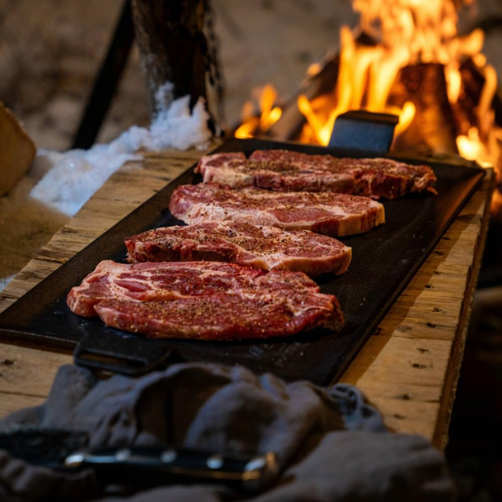 Kockums Jernverk Piastra per cottura 63 x 27 cm – Plancha Teppanyaki – Acciaio al carbonio 4 mm – senza PFAS – Barbecue a gas a carbonella forno a induzione fuoco aperto – Made in Sweden
