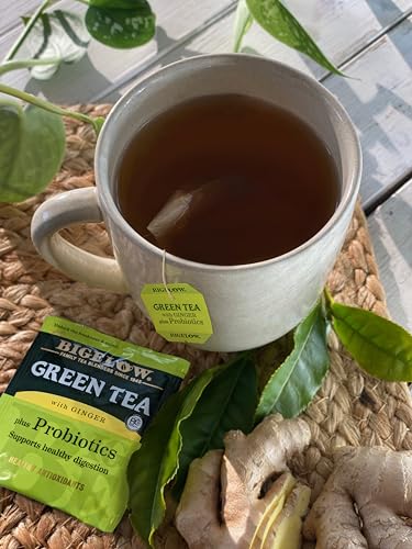 Image of Bigelow Tea Green Tea with Ginger Plus Probiotics, Caffeinated, 18 Count, (Pack of 1), 18 Total Tea Bags