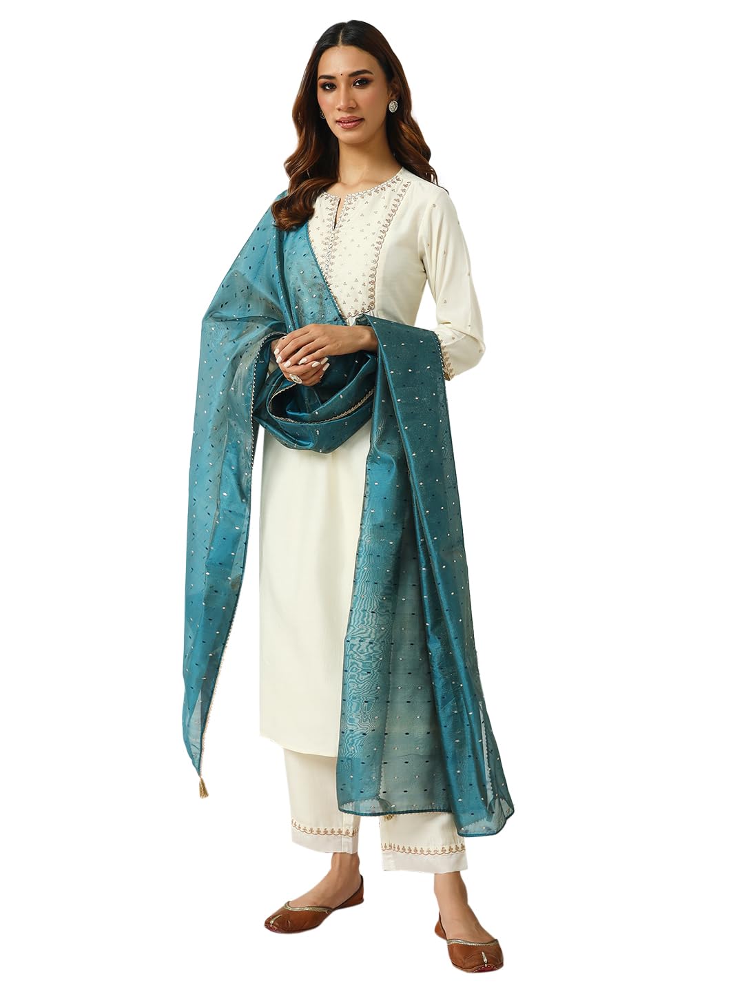 Women's Off White Silk Blend Nayra Cut Kurta and Pant With Embroidered Dupatta