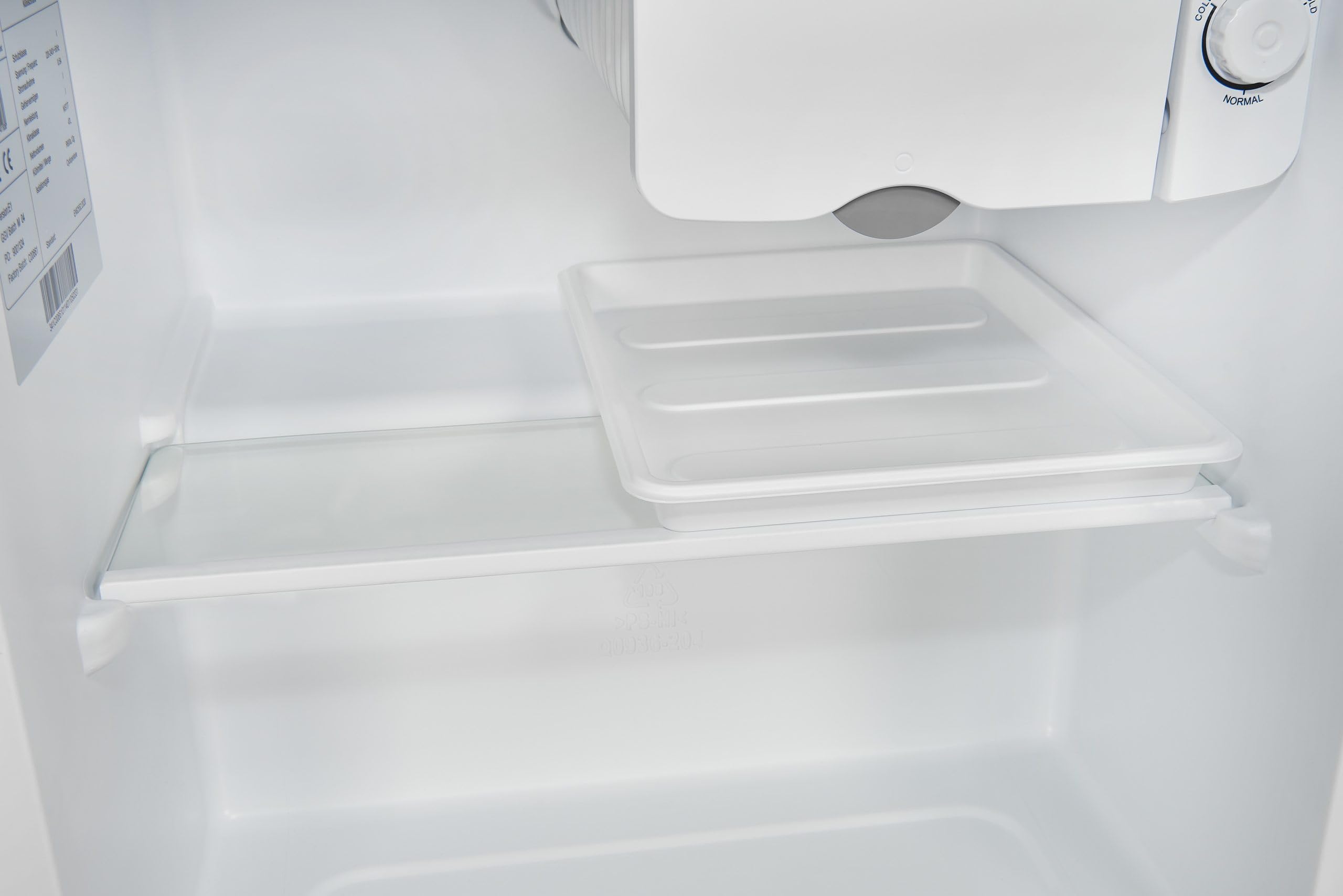 Exquisit Mini-Kühlschrank CKB45-0-031F Weiß - 47 L Minibar - Retro-Design | Kompakter Hotelkühlschrank mit Glasablage und 0-Sterne-Fach, ideal für Getränke und Snacks, freistehende Bauart in Weiß