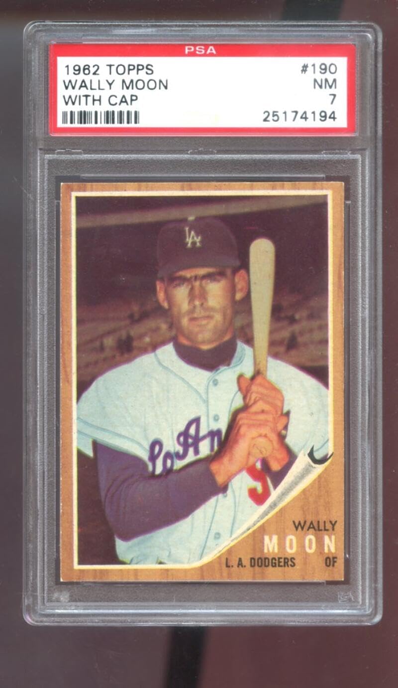 1962 Topps #190 Wally Moon With Cap PSA 7 Graded Baseball Card MLB Los Angeles Dodgers