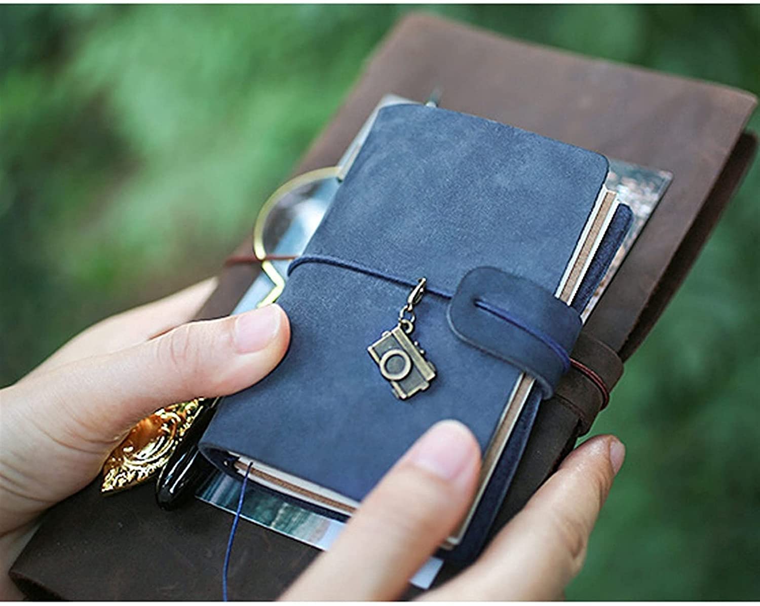 POCHY Cuadernos Hermoso Bloc de Notas A7 Creativo de Cuero Retro, libreta pequeña de Hojas Sueltas para Viajes de Estudiantes, Diario de Registros Escolares Portable