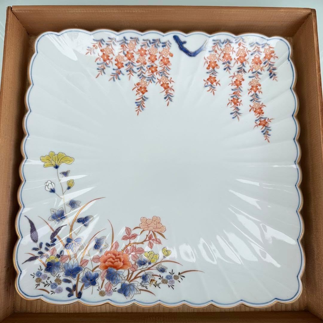 伊万里焼　古伊万里　瑠璃金彩　飾皿　大皿　直径約41㎝　C　5652C 伊万里焼 大皿 伊万里焼 古伊万里 瑠璃金彩 飾皿 大皿 直径約41㎝