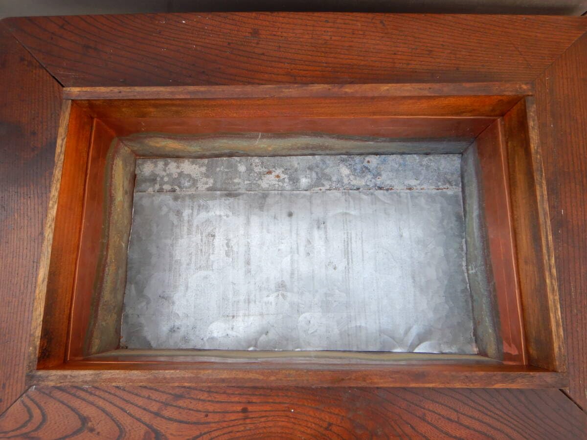 Amazon.co.jp: 関西火鉢 台輪火鉢 長火鉢 欅造り ケヤキ材 分厚い台輪