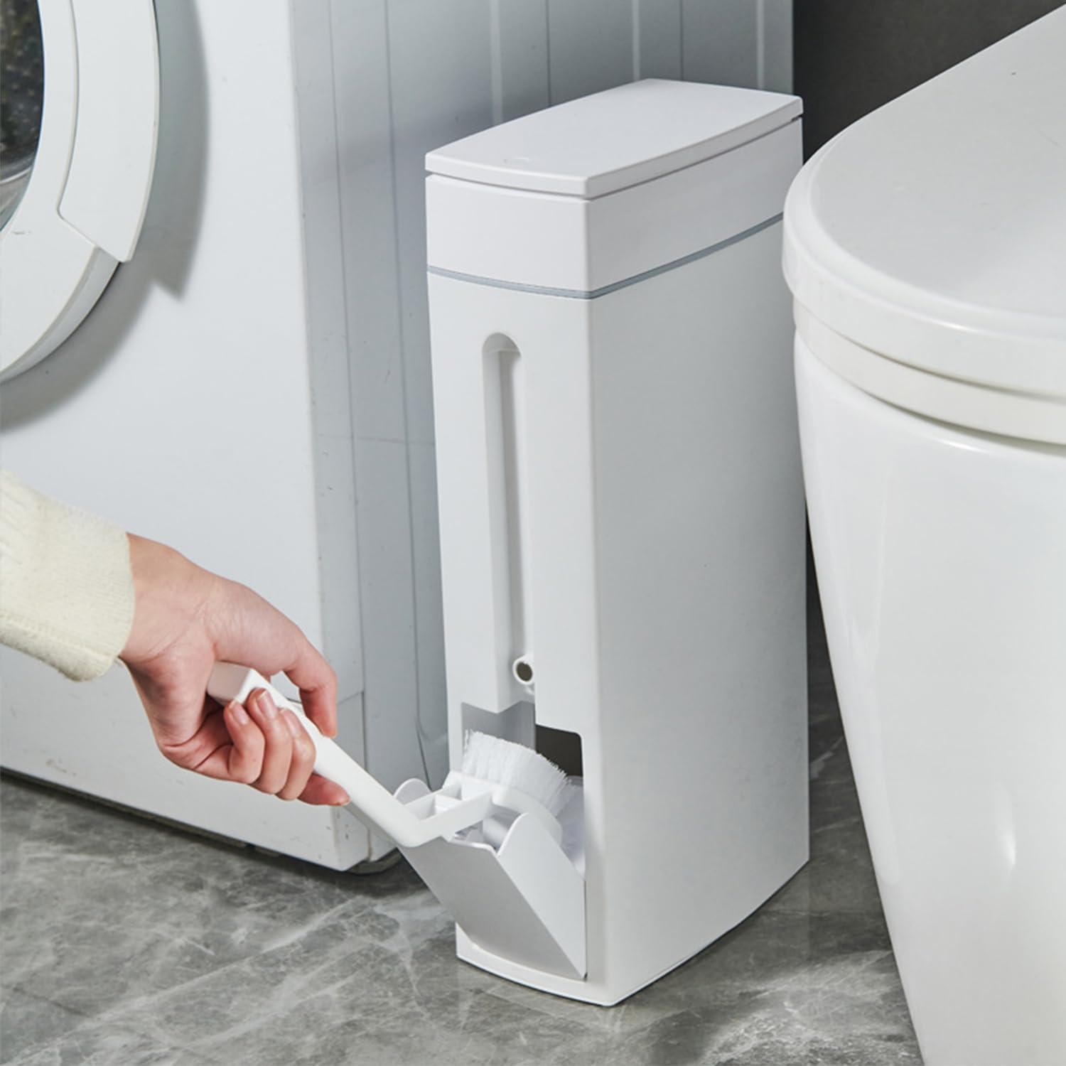 Pattumiera da bagno da 4,5 L con coperchio - Pop-Up cestino di plastica con scopino per WC - A tenuta di odore per bagno, cucina, ufficio, soggiorno, WC in bianco