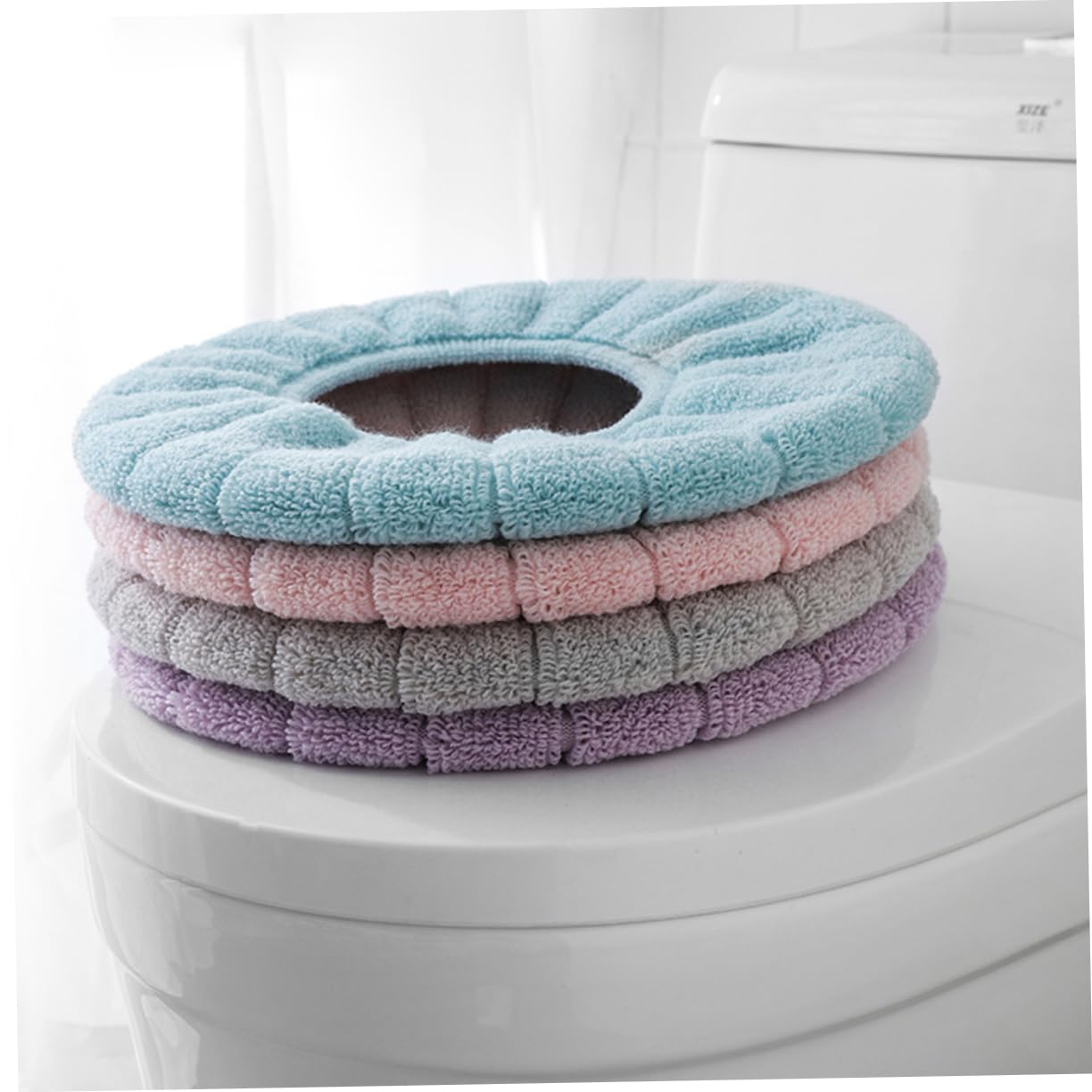 Garneck Warm Soft Thicken Toilet Seat Cover Stretchable Universal Pads Washable for All Toilet Sizes