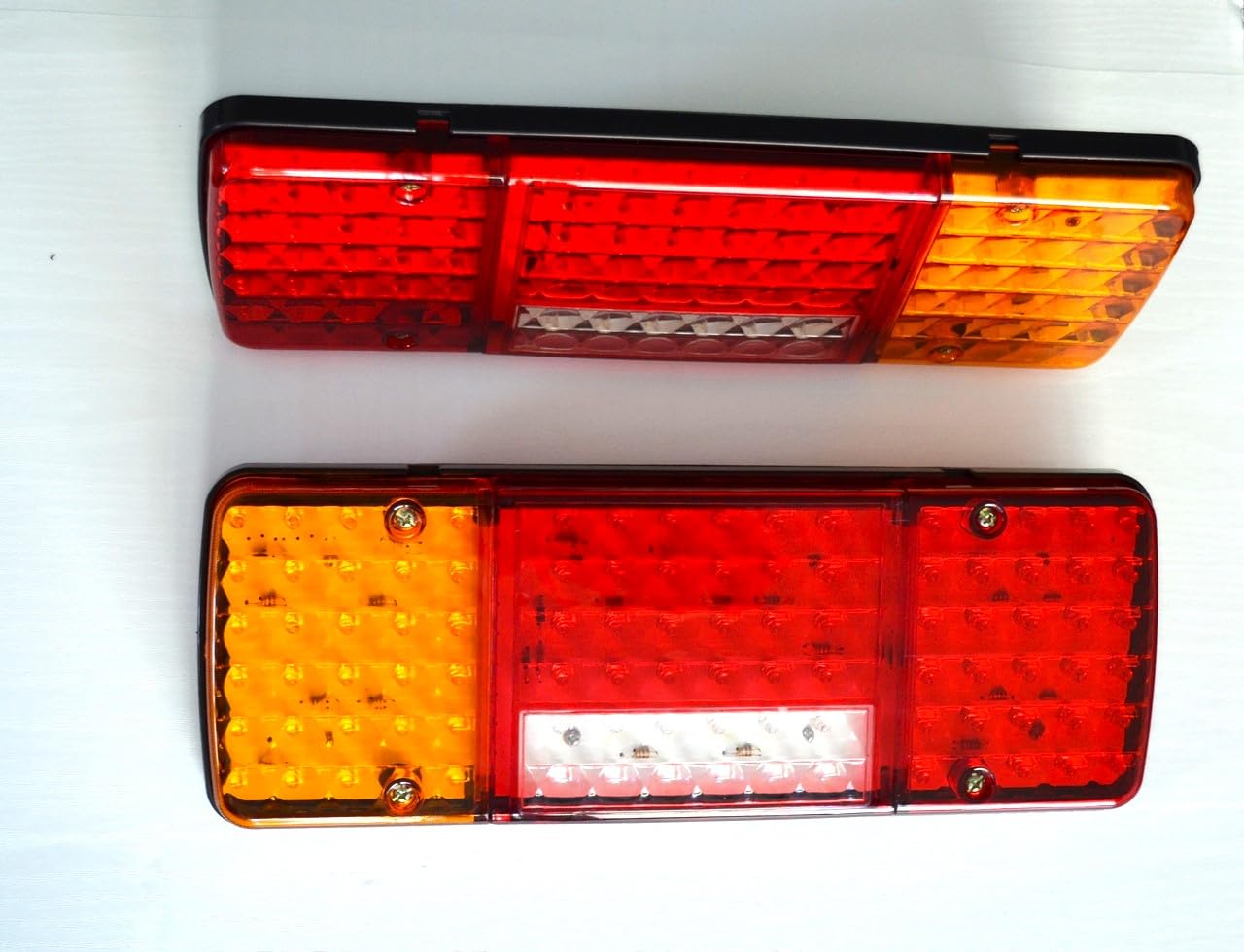 Fanali posteriori, luci a LED, 5 funzioni, design ultra sottile per camion, rimorchio, camion ribaltabile, autocarro, camper, ecc., 24 V, 2 pezzi
