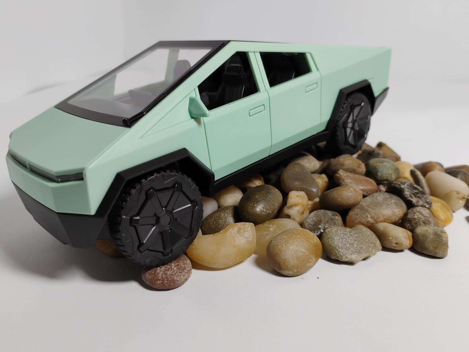 Cyber Truck Green Remote Control Truck 1 20 Scale RC Car 27 MHz Green 4 Channel High Speed