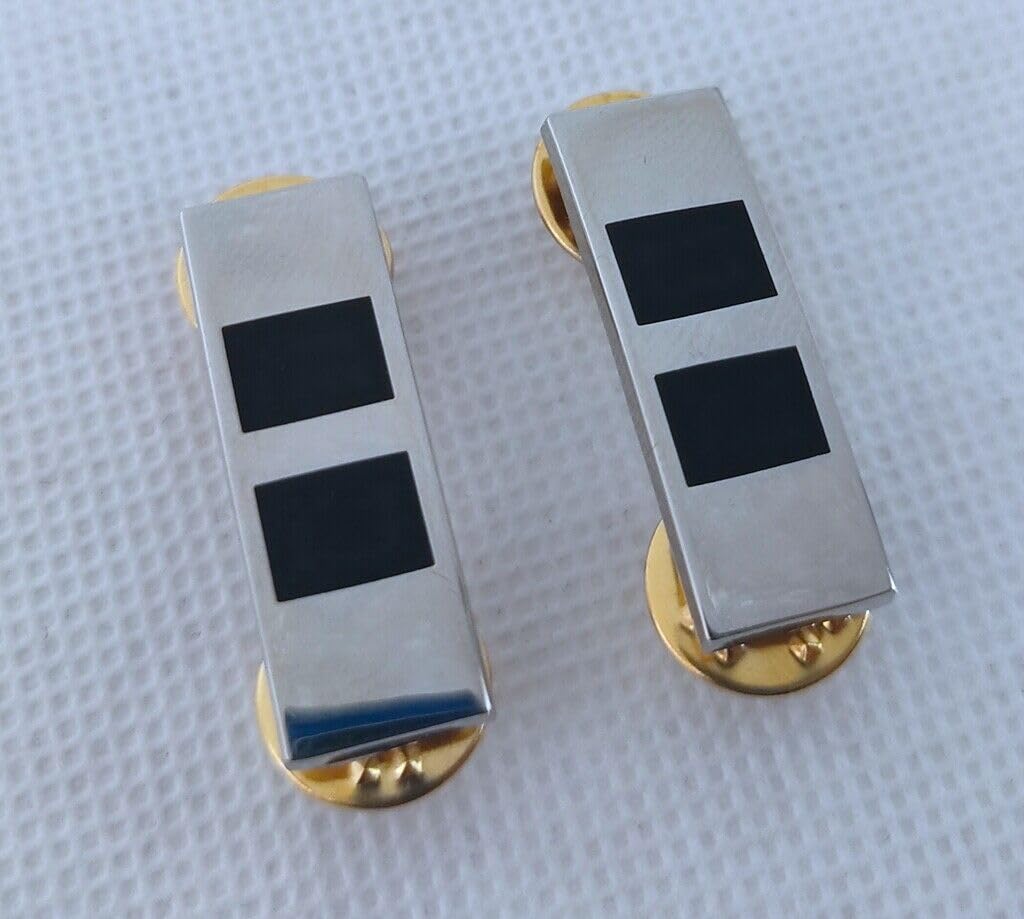 Reproduction PAIR US ARMY CHIEF WARRANT OFFICER 2 (CW2) BRITE PIN RANK INSIGNIA METAL BADGE