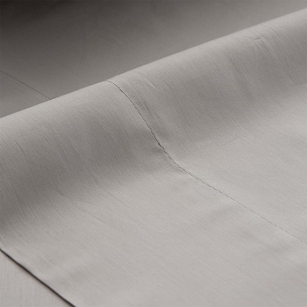 COTTON ARTean Zestaw pościeli 150 Perkal Bawełna 200 Nici Noa Szary | Zawiera 4 części: blat, regulowane gumki, 2 poszewki na poduszki. Certyfikat Oeko-Tex