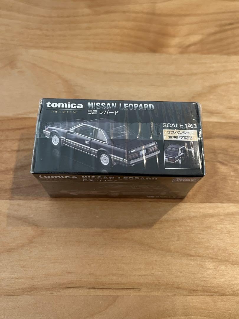 Amazon.co.jp: 【未開封】トミカプレミアム 日産レパード モール限定  