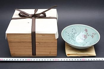 韓国利川夏林窯 李洲榮 三島茶碗 合箱 抹茶碗 抹茶茶碗 茶道具 茶器 高麗青磁 韓国利川夏林窯 李洲榮 三島茶碗 合箱 抹茶碗 抹茶茶碗 茶道具 茶器