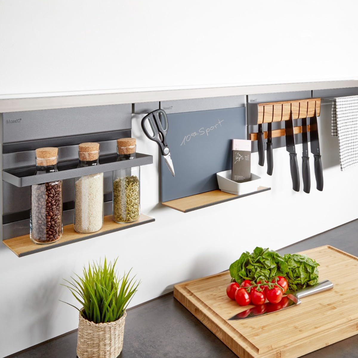Kesseböhmer Linero style Küchenreling Edelstahloptik 1200 x 22 x 29 mm Aluminium Relingsystem von SOTECH