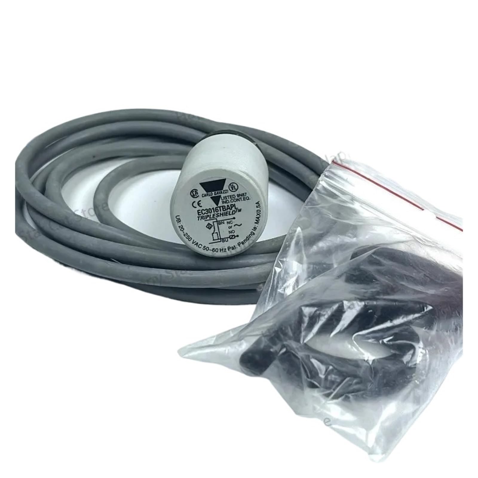 TYEXCZARF EC3016TBAPL Capacitive Proximity Switch Sensor