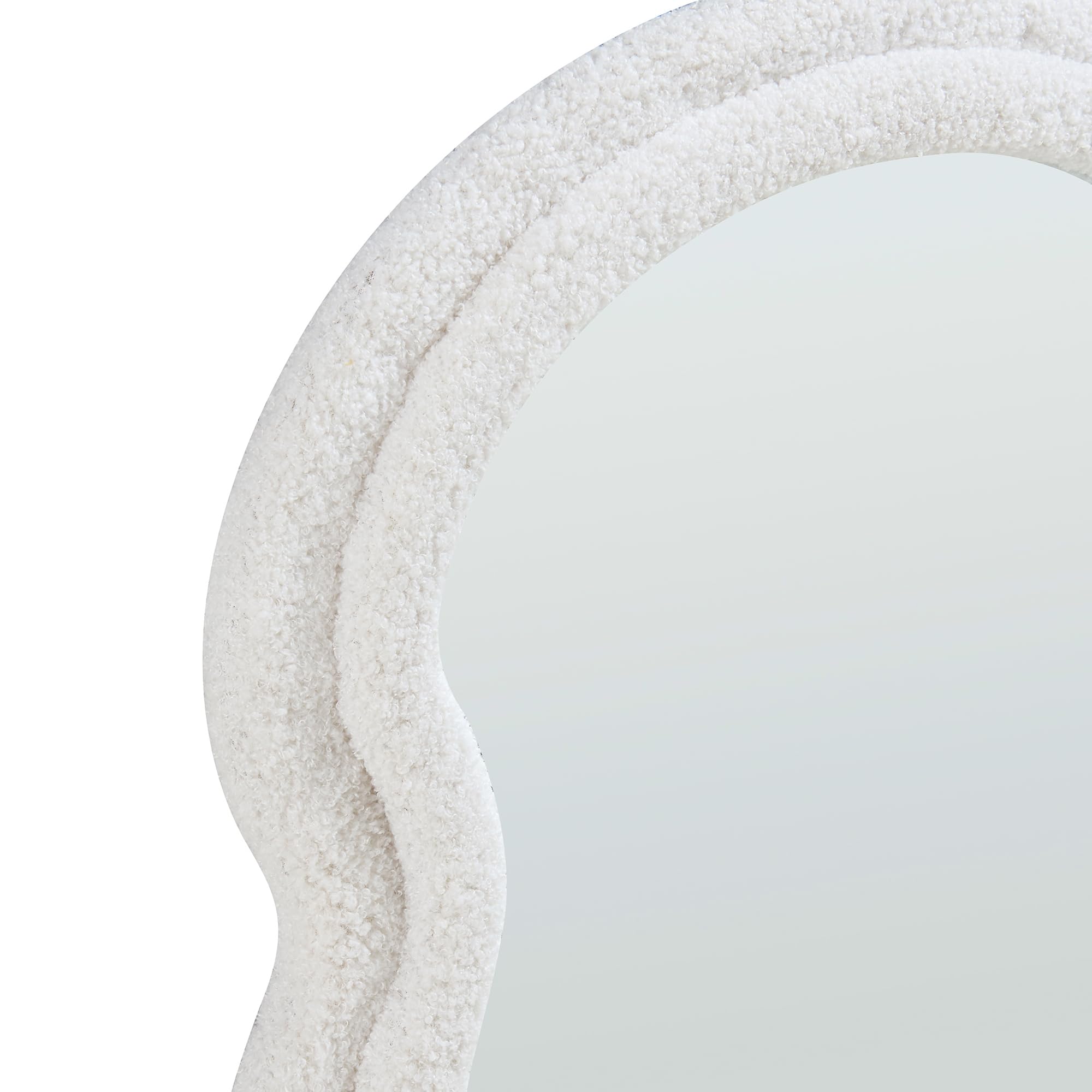 [en.casa] Specchio da Parete Moderno con Cornice in Peluche Morbida Forma Ondulata Specchio Decorativo per Ingresso Salotto Camera 80 x 60 cm Bianco