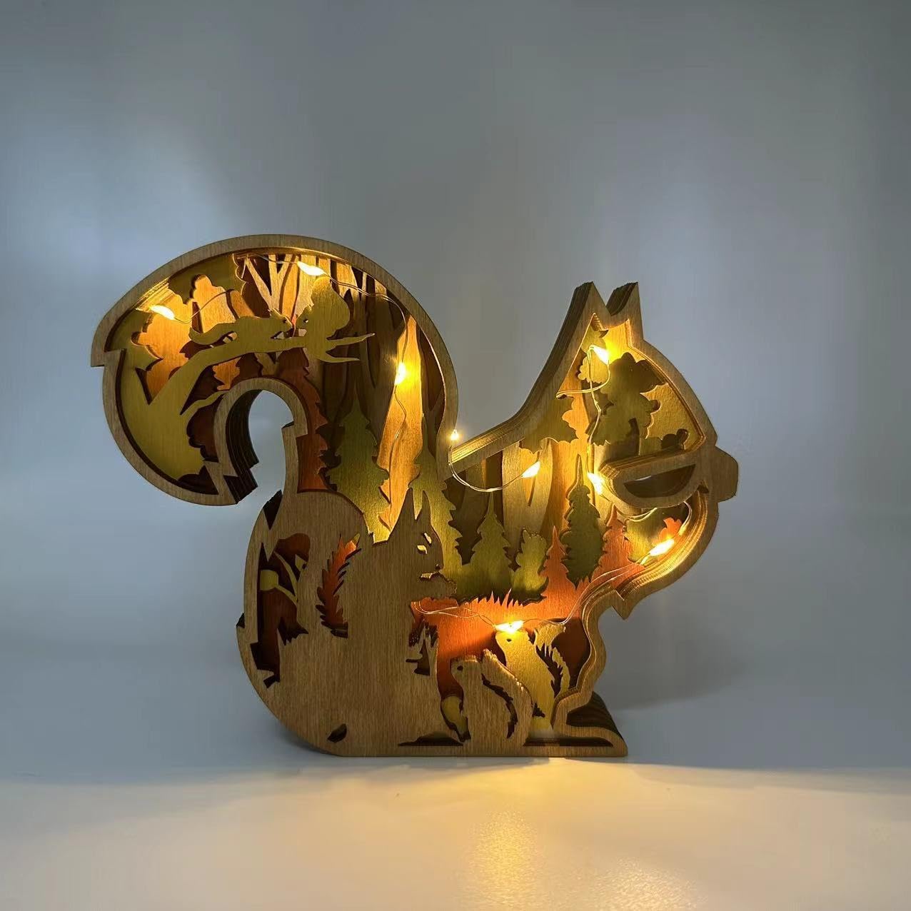 3D Wooden Carving Animals Lamp - Creative Fox Squirrel Wood Carved LED Night Light Garden Yard Wooden Animals Sculpture Ornaments Desktop Home Decor Birthday Gifts for Family Friend (Squirrel)