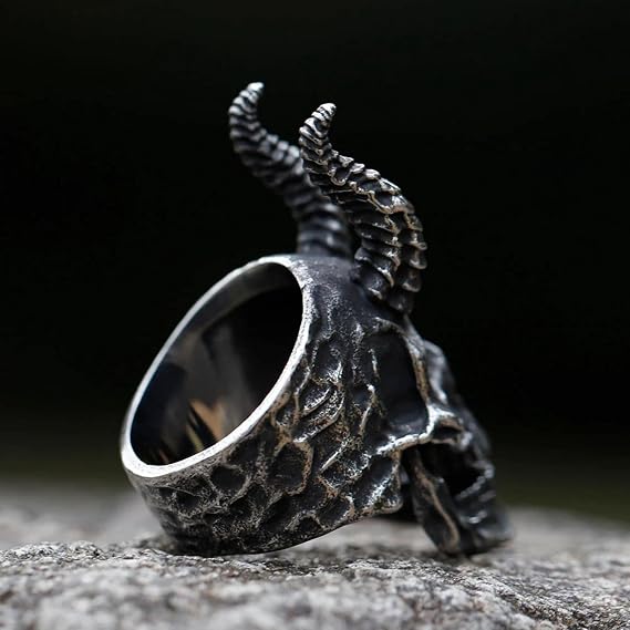 BEDT New Men's Rings Satanic Skull Horn Ring For Men Heavy Punk Goth Demon Jewelry Gifts