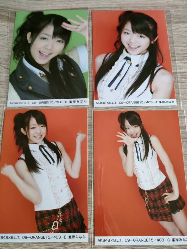 Amazon.co.jp: 峯岸みなみ 初期時代 生写真 セット 2 : おもちゃ