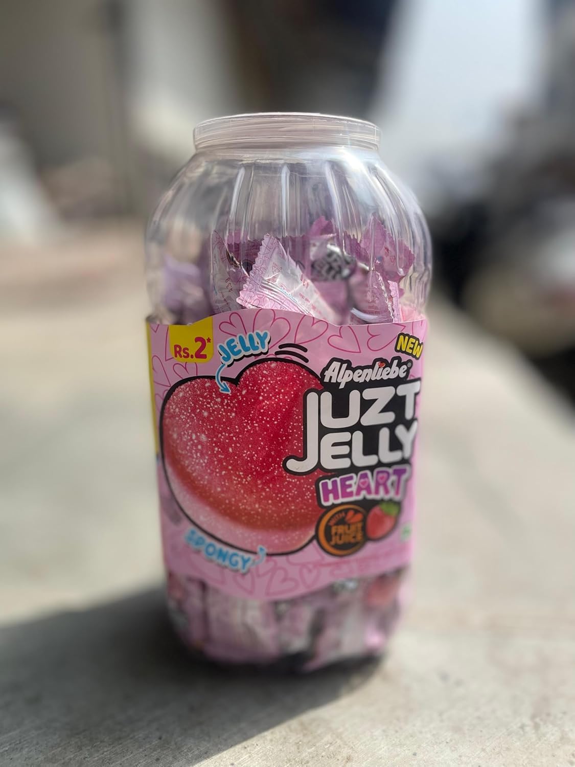 alpenliebe juzt jelly heart strawberry flavour soft candy with fruit juice, spongy jelly texture, heart shape, jar pack 3