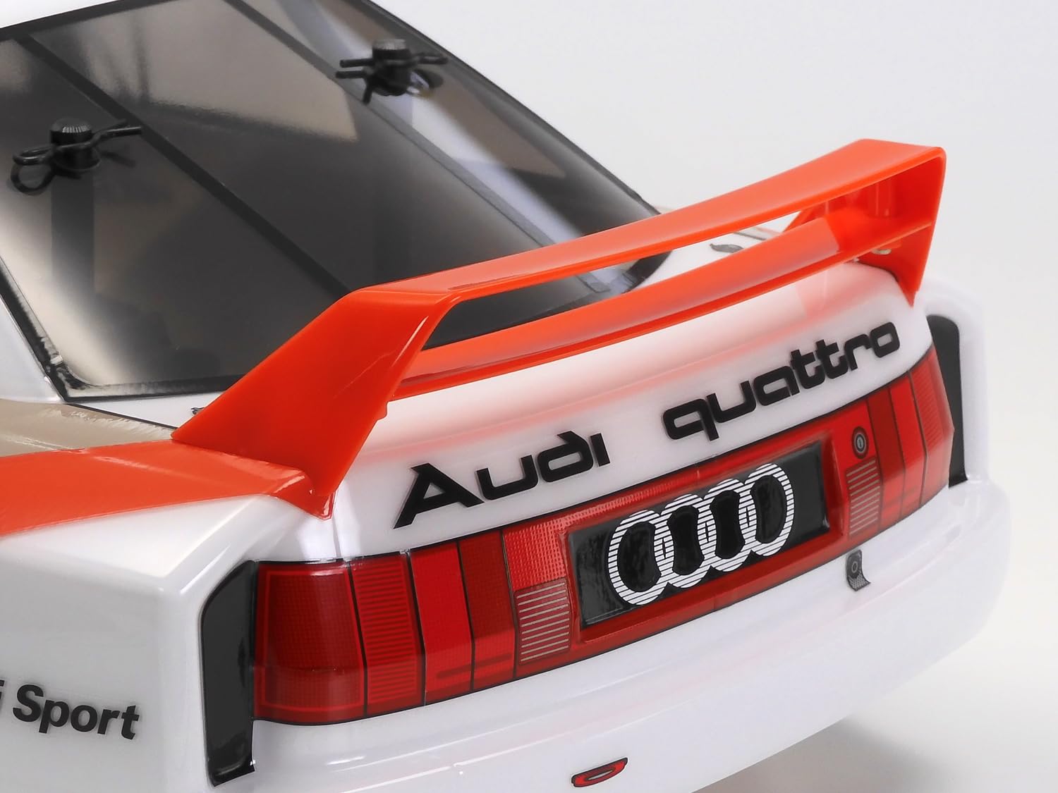 Tamiya 47511 Audi 90 Quattro Racing TT-02 1:10 Kit RC Coche