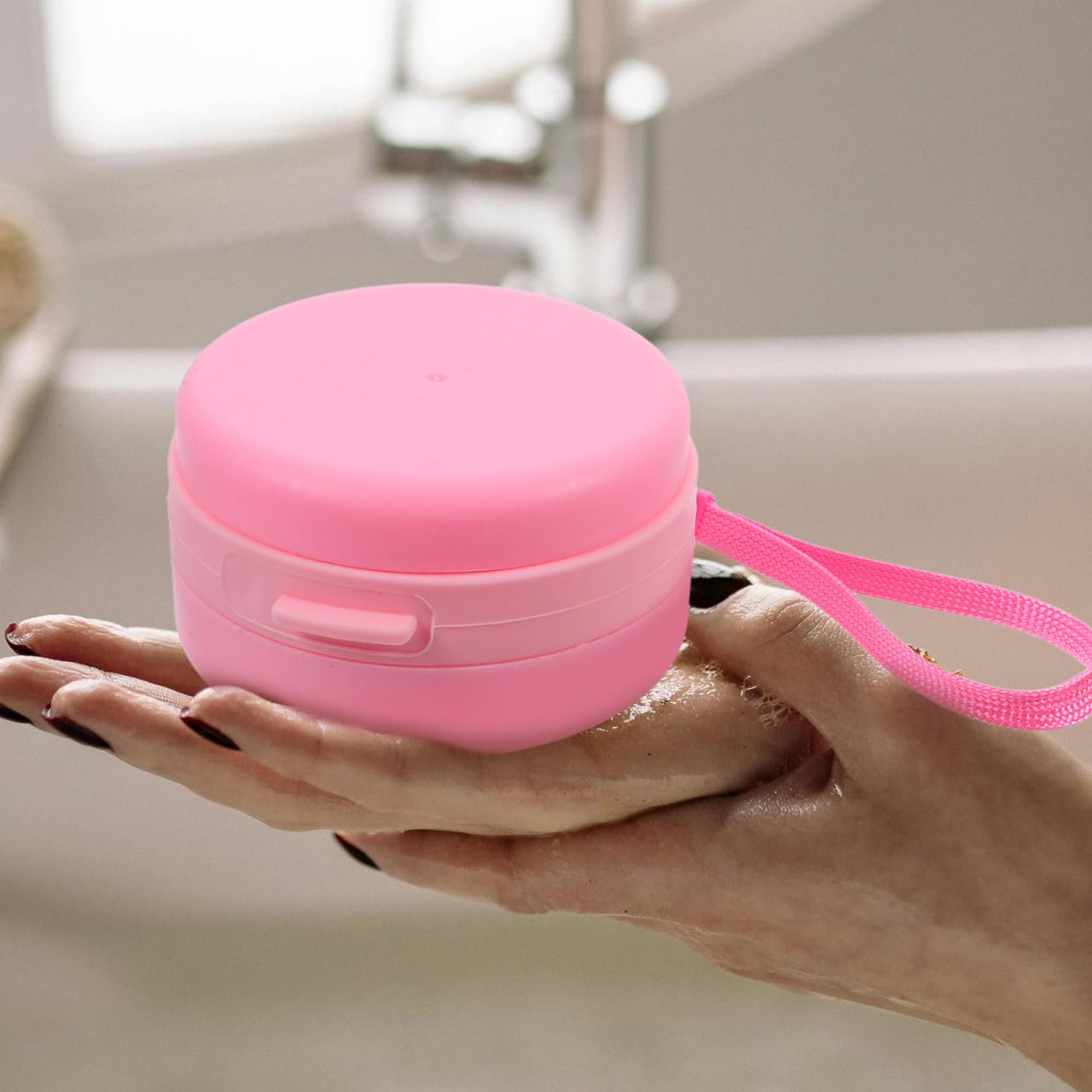Baluue Spazzola Silicone Da Bagno 2 Pezzi Per Shampoo E Corpo Con Copertura Protettiva E Gancio Appendino Design Integrato Per Viaggi E Uso Quotidiano