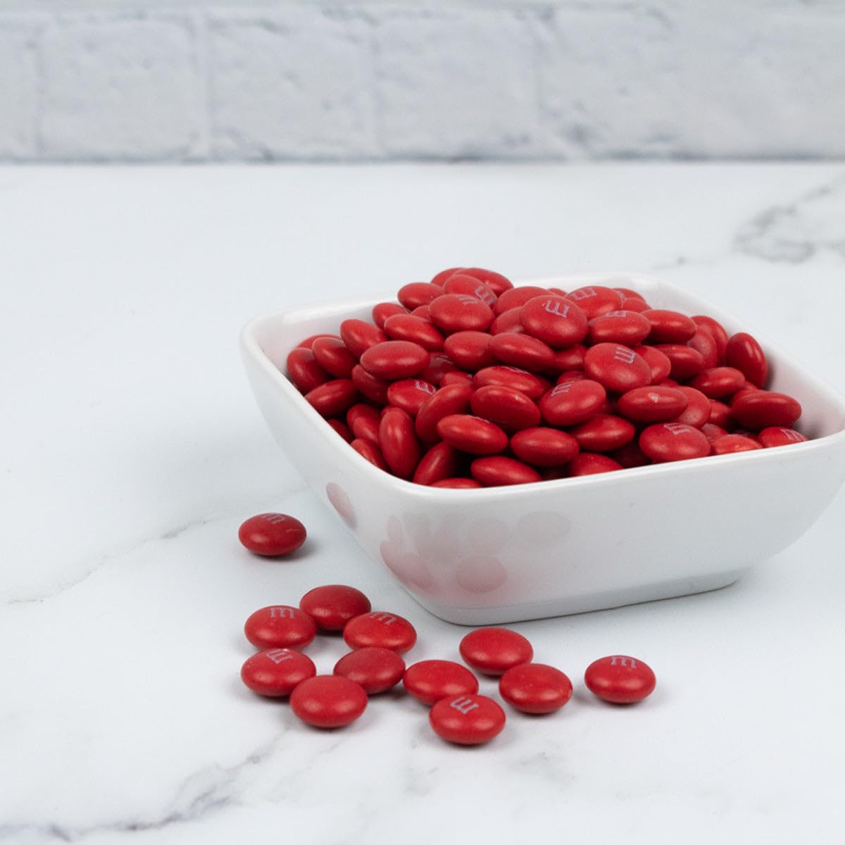 Amazon.com : Red Milk Chocolate Coated Candies 12oz Bag - 375 M&Ms