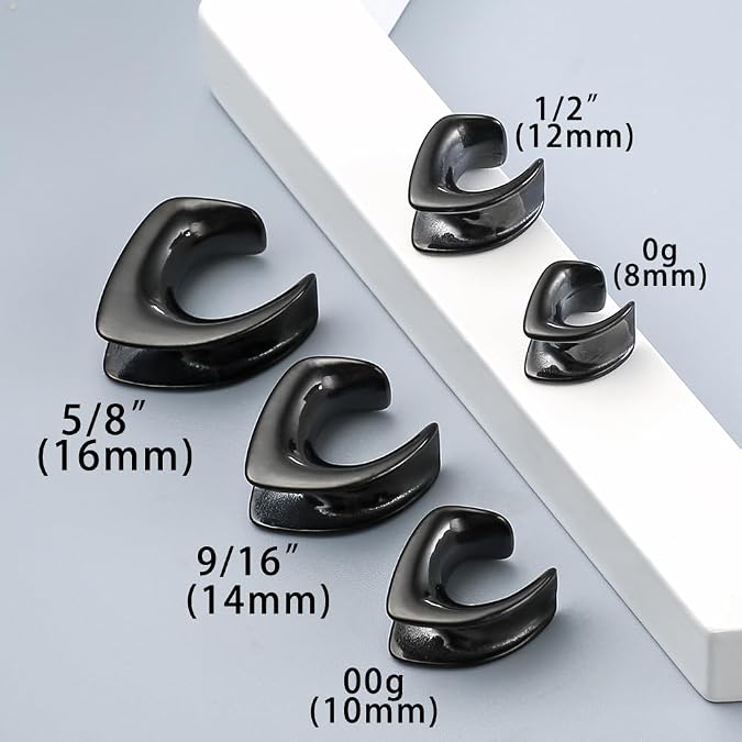 1 Pair Cute saddle gauges Ear Tunnels Plugs 316 Stainless Steel Ear Gauges Weight Saddle Plugs Hypoallergenic expander Piercing Body Jewelry for women and men