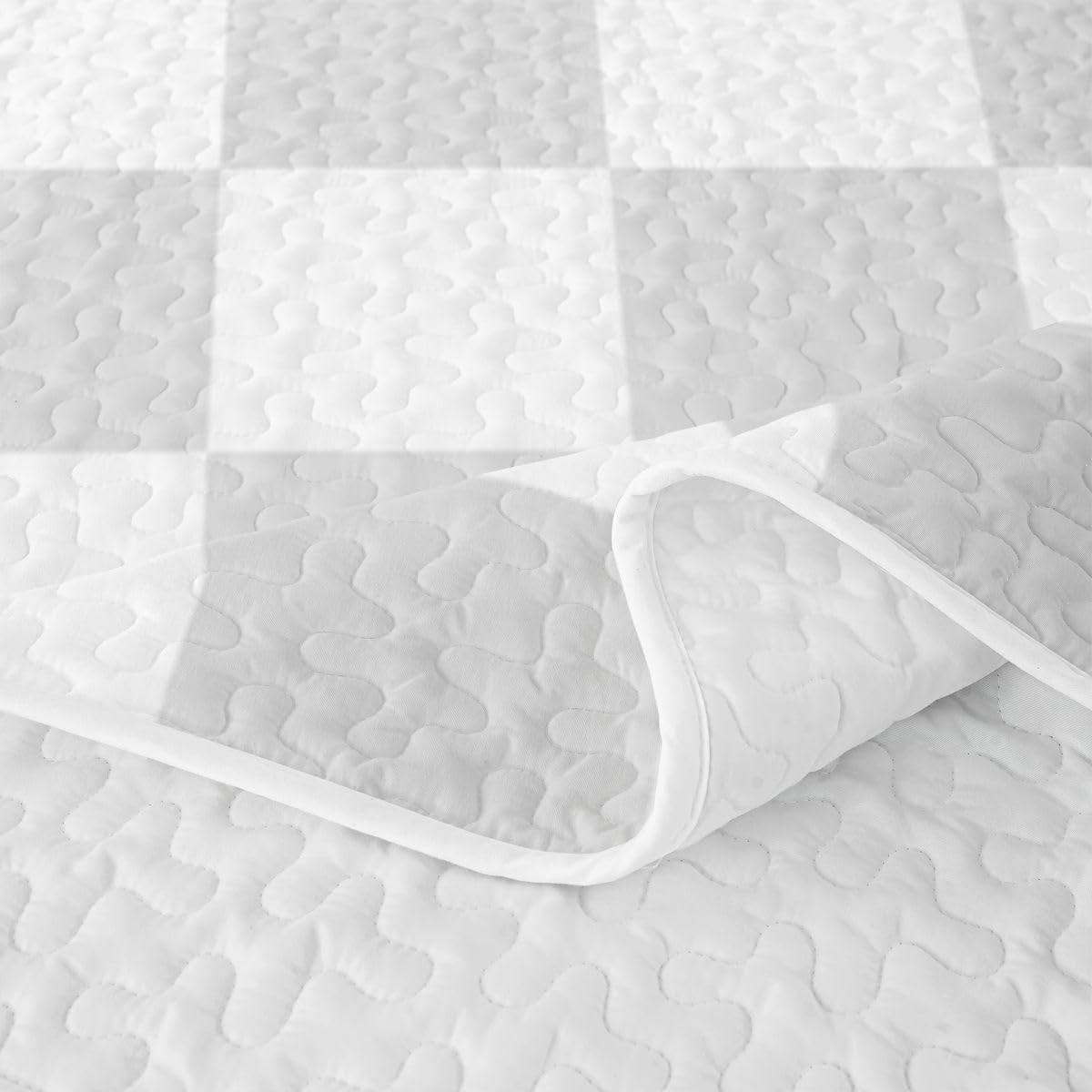 Manfei Neutral Checkerboard Quilt Set Queen Size,Simple Block Quilted Bedspread for Kids,Minimalist Quilted Coverlet with 2 Pillow Sham,Light Gray White Bed Covers for All Season