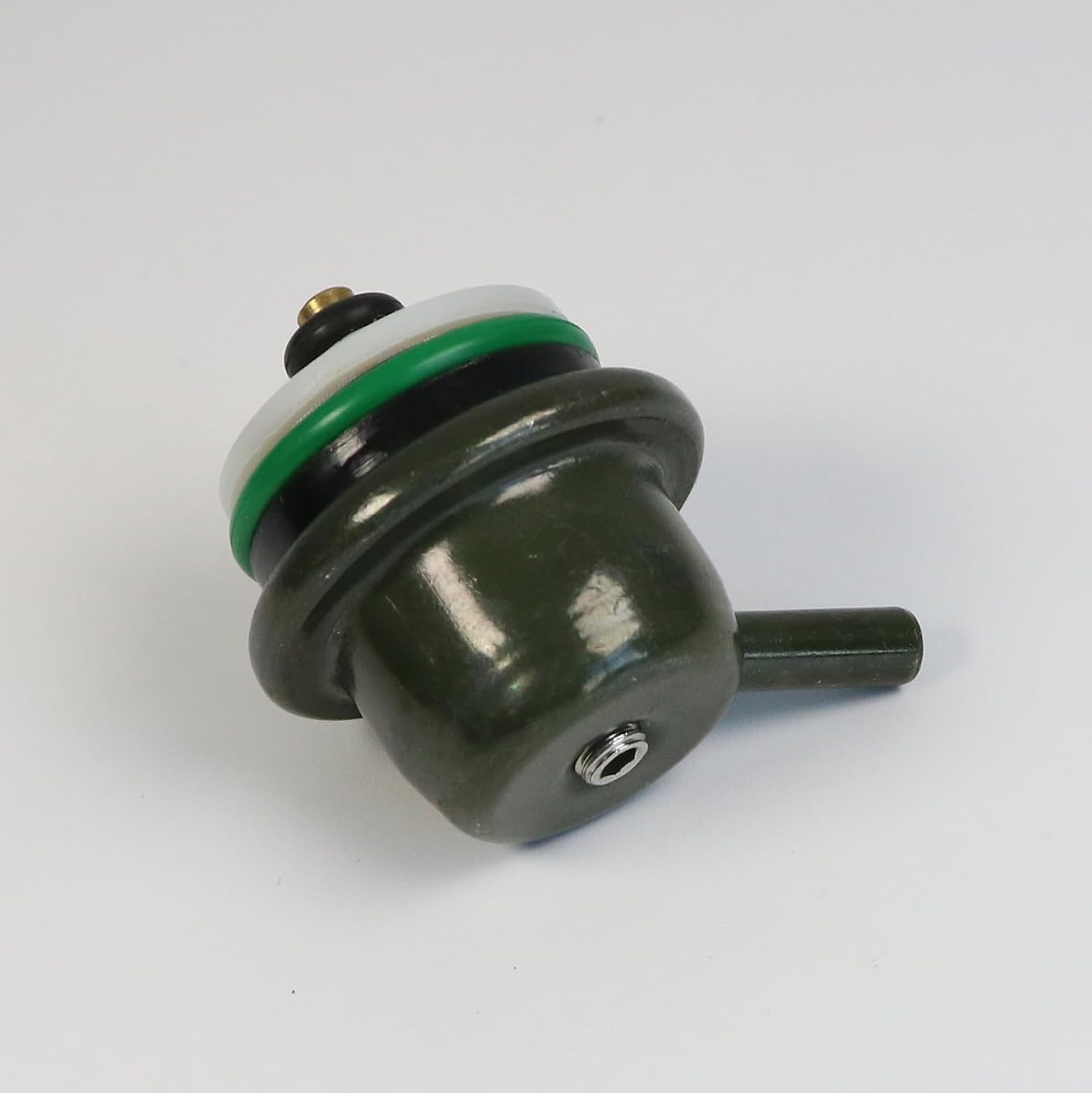 Fuel Injection Pressure Regulator Compatible with 1996-2006 Chevrotlet GMC Buick Cadillac Chevy Isuzu Pontiac Oldsmobile Hummer Replace 217-3073 2173074 89060420 FP10021 PR203 PR217 PR155